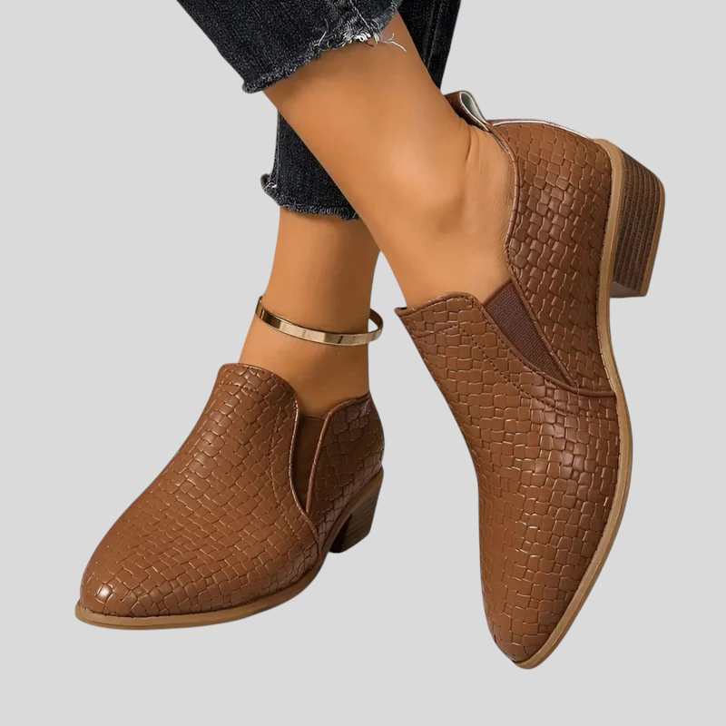 Dorothy | Elegant Woven Comfort Loafers